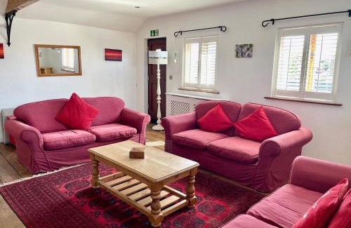 Brightlingsea House | The Cart Lodge at Lee Wick Farm Cottages & Glamping