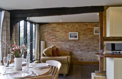 Uggeshall House | The Cart Lodge-E3568