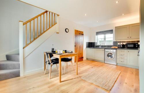 Hunstanton House | The Cartlodge