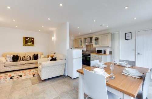 Sudbury House | The Cartlodge