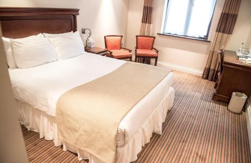 Yateley Hotel | The Casa Hotel, Sure Hotel Collection by Best Western