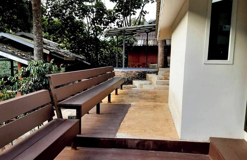 Kuet Chang Villa | The Cascade - Mae Taeng Waterfall Bungalows