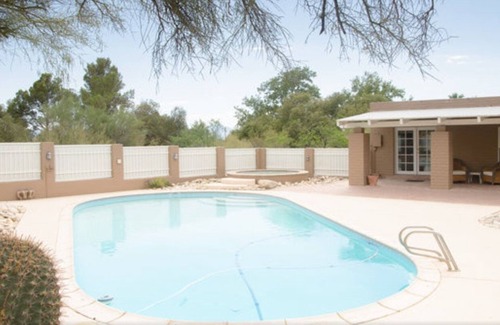 Casas Adobes Estates Apartment | The Casita - A Private Guesthouse