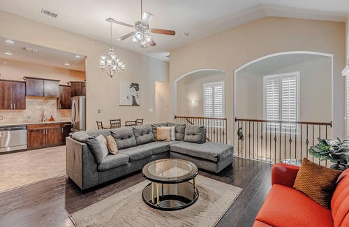 The Colony Villa | The Castle by the Lake with Pool, Balcony & Garage Parking, Great Location!