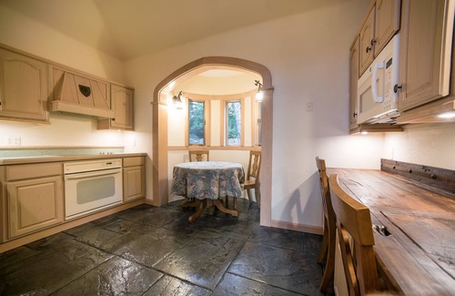 Bolton Landing Other | 'The Castle Cottage' overlooking Lake George!