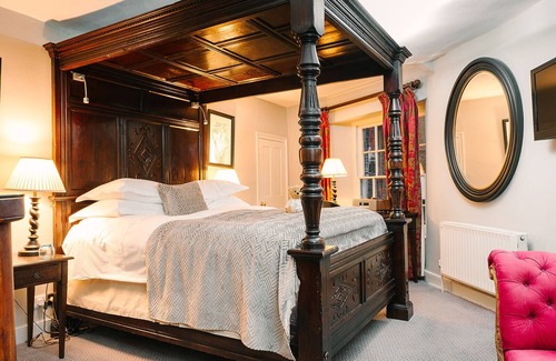 Castle Combe Hotel | The Castle Inn