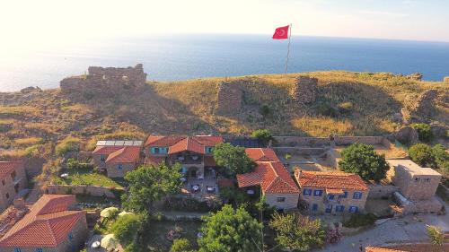 Kalekoy Koyu Hotel | The Castle