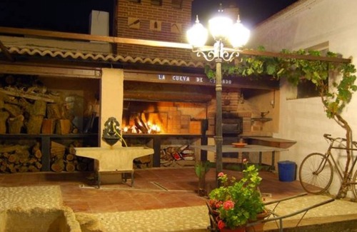 El Peral House | The Cave of Cirondo 8 Places