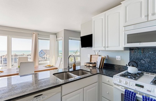 Cayucos Apartment | The Cayucan Bungalows by AvantStay Pet-Friendly Getaway Steps from Cayucos State Beach