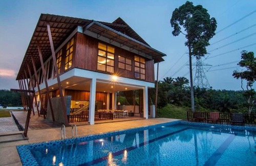 Kampong Pulau Kandis Villa | The Cedar Bidor Villa – Family Friendly villa, the perfect escape from the city