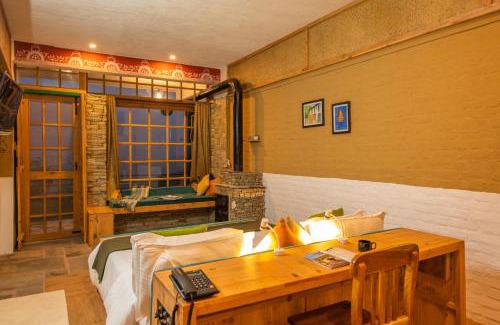 Mukteshwar Resort | THE CEDAR CASTLE