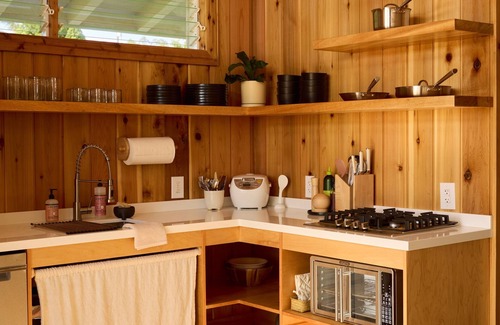 Pupukea House | The Cedar House - Private Yard and Entrance!