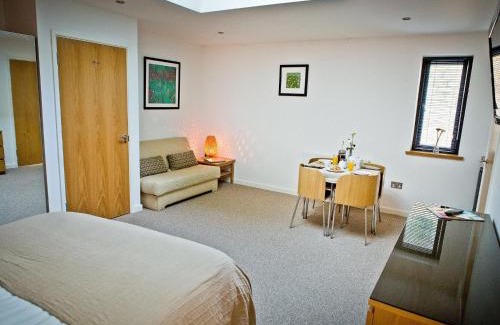 Bathford House | The Cedars