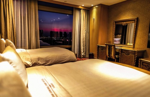 Yeonsu-gu Hotel | The Central Park Hotel Songdo