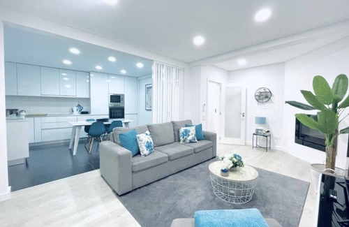 Aveiro Apartment | The Central Tiled Apartment is a cozy apartment situated in the city center