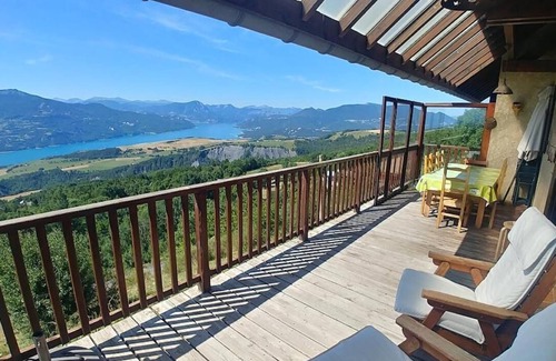 Saint-Apollinaire Ski Chalet | The Chalet Gaby, House with panoramic view on the lake of Serre Ponçon