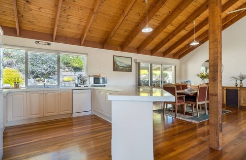 Rye Ski Chalet | The Chalet in the Rye Scenic Rustic Retreat