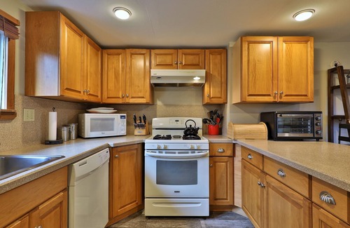 Killington Ski Chalet | The Chalet On West Park: Ski Chalet For Families, Close To Resort 5 Bedroom Chalet