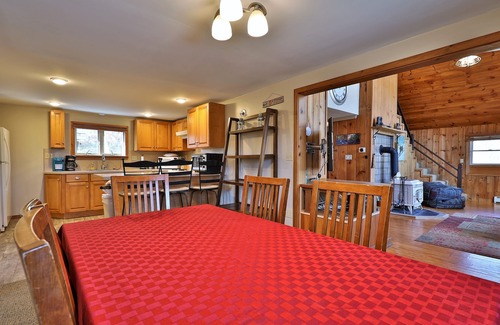 Killington Ski Chalet | The Chalet On West Park: Ski Chalet For Families, Close To Resort 5 Bedroom Chalet