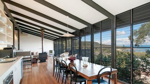Killcare House | 'The Chalets at Putty Beach' by HolidayCo