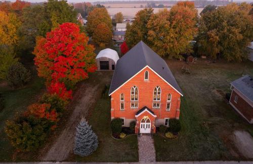 Morris-Turnberry House | The Chapel Retreat