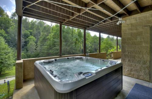 Blue Ridge House | The Chariot - Creek Front with HotTub, Fire Pits, Billiards, EV Charger - Sandalwood Stays
