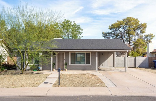 Chandler House | The Charming Chandler House