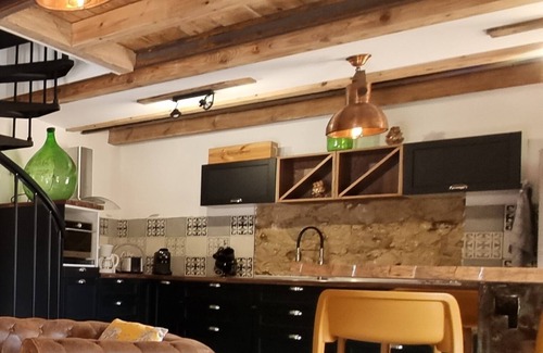 Ville-di-Paraso Apartment | The Charming House 6 pax-Apartment-Superior-Private Bathroom-Mountain view