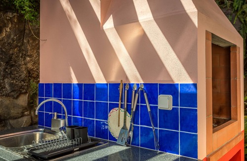 Santa Luzia Villa | The charming house of Funchal!