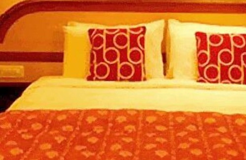 Little Mount Hotel | The Checkers