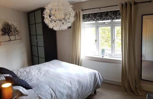 Tettenhall House | The Cheesehouse-sleeps 8-detached house Tettenhall