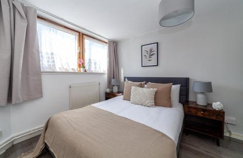 Chelsea Riverside Apartment | The Chelsea Apartment
