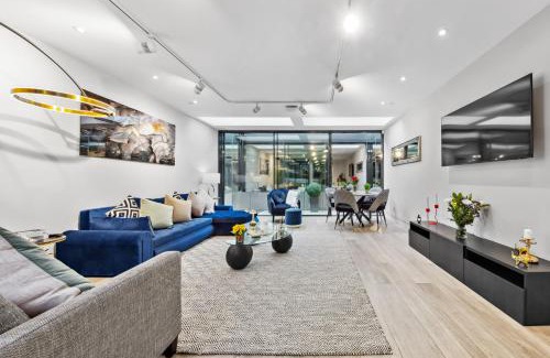 Redcliffe Villa | The Chelsea Villa