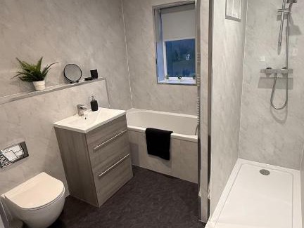 Ashington Apartment | The Chestnut - Free parking