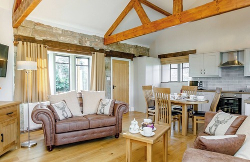 Hewelsfield Cottage | The Chicken Coop - UK12137