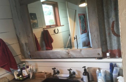 Akaroa House | The Childrens Bay Woolshed