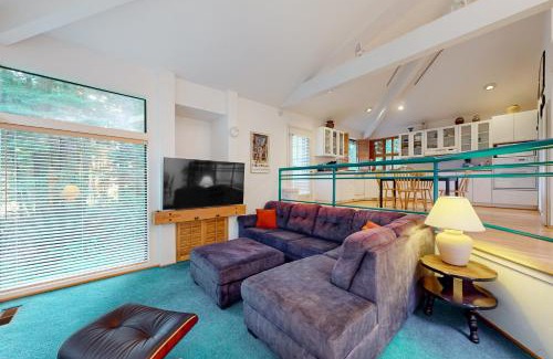 Crescent City House | The Choli House