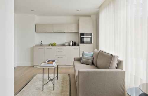 The City of London Apartment | The Chronicle by Supercity Aparthotels