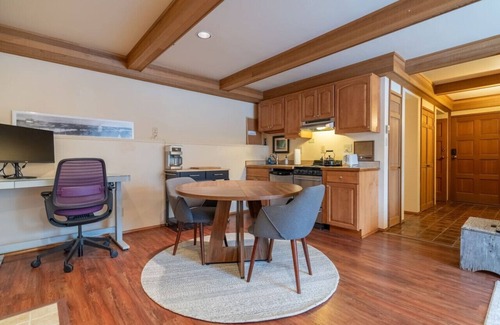 Fairbanks Apartment | The Chuck Morgan Lower Left Flat