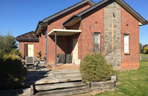 Yerong Creek House | The Church Retreat