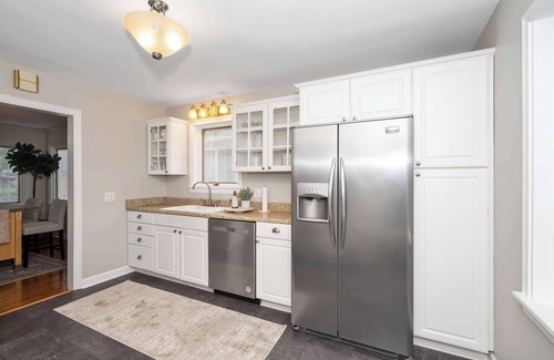 Roselawn Finance House | The Cincinnati Charm