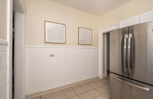 Roselawn Finance House | The Cincinnati Cottage