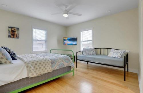 West Columbus House | The City Cottage - Unique and Cozy