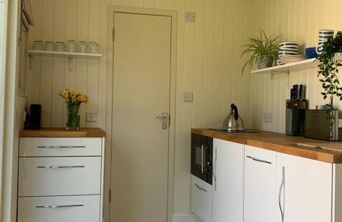 Bath Apartment | The City Hut