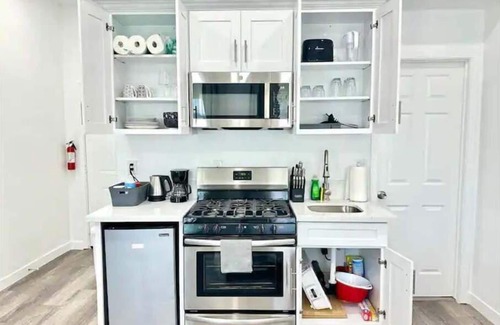 Ontario Apartment | The City View Serenity