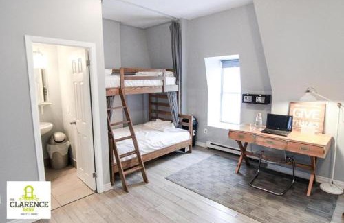 Wellington Place Hostel | The Clarence Park