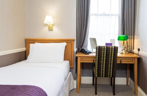 Blackheath Hotel | The Clarendon Hotel