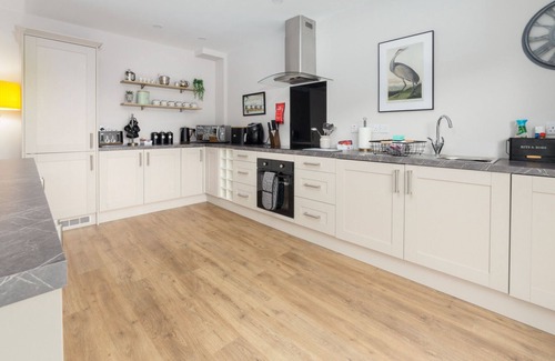 Mount Murray House | The Clays - a holiday cottage that sleeps 4 guests in 2 bedrooms