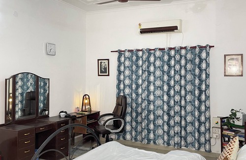 Bullawala Bed & Breakfast | the CLEANest & GREENest home @ Mussoorie Rd; w/Parking, WiFi, BBQ, Bonfire, etc