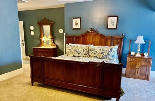 Guthrie Bed & Breakfast | The Cleveland Room at The Judges Chamber